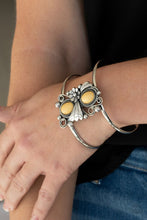 Load image into Gallery viewer, Mojave Flower Girl - Yellow