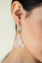 Load image into Gallery viewer, Jaw-Droppingly Jelly - Silver