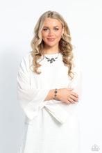 Load image into Gallery viewer, Round Royalty - Silver Set