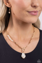 Load image into Gallery viewer, Courting Cosmopolitan - Gold